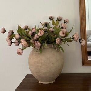 16 Ashland tan peony